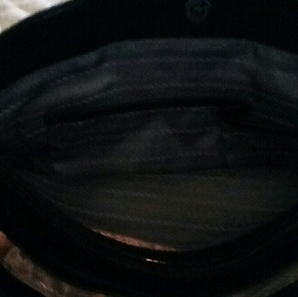 Purse - Picture 3 of 3